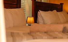 Zambezi Family Lodge - Leopard Room